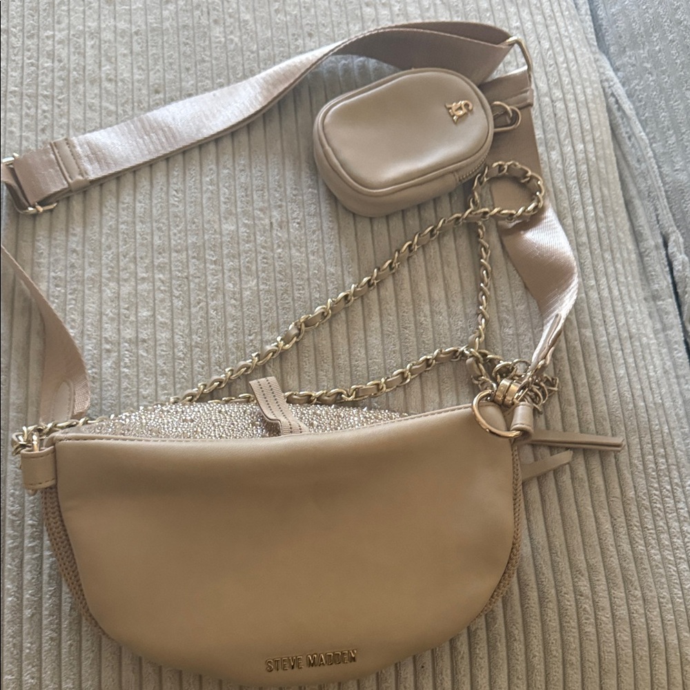 Steve Madden Gold Crossbody Bag Set - Picture 3 of 5